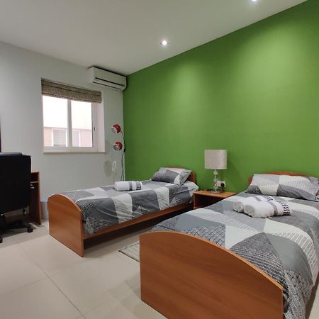 Depiro Point Deluxe - Modern, Designer Apartment 2 Minutes Away From Popular Sliema Seafront Zewnętrze zdjęcie